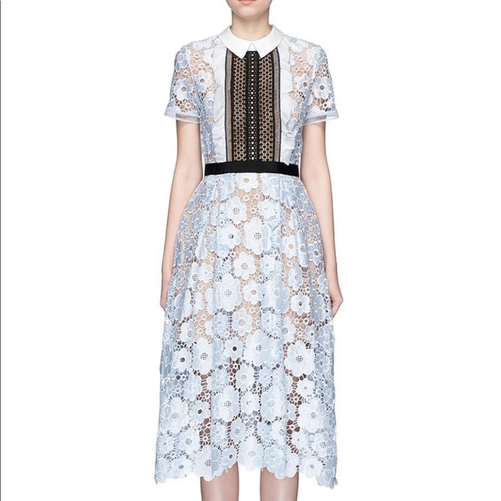 Self portrait lace dress. Size US4